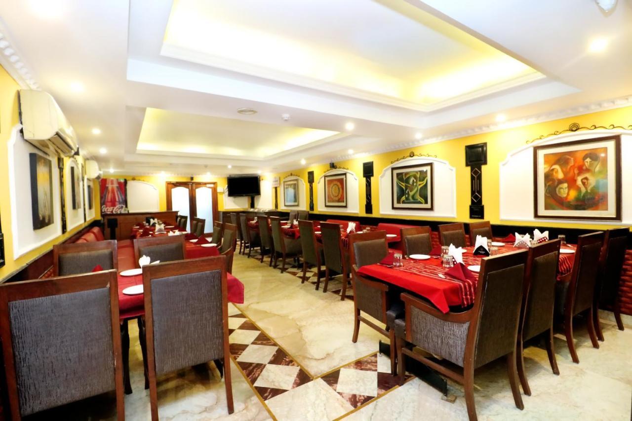 Hotel City Heart Premium Chandīgarh Zewnętrze zdjęcie