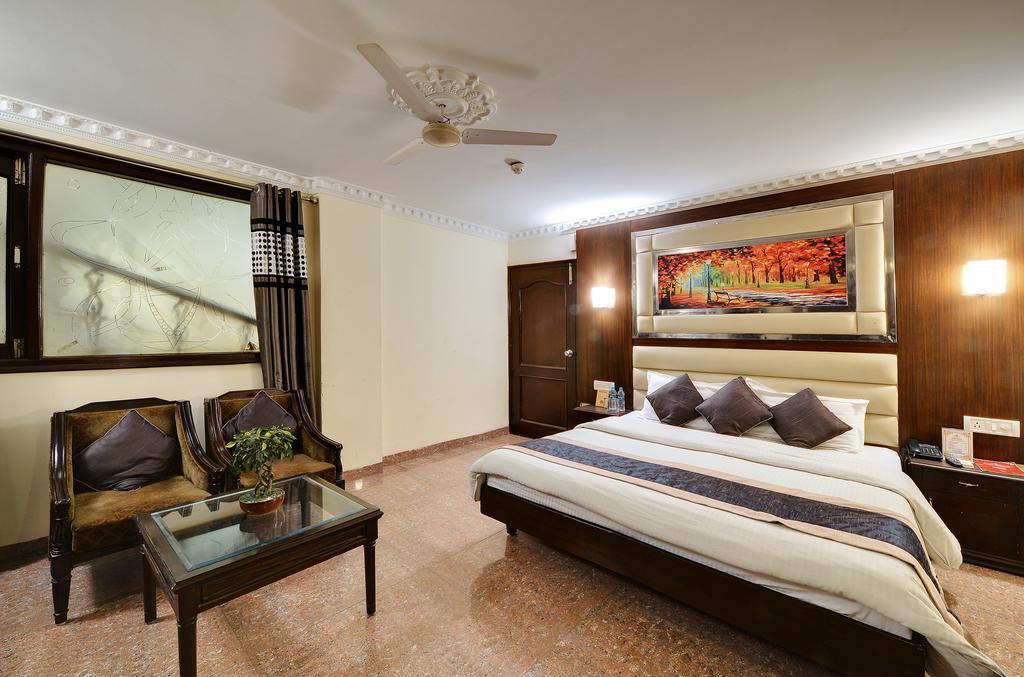 Hotel City Heart Premium Chandīgarh Zewnętrze zdjęcie