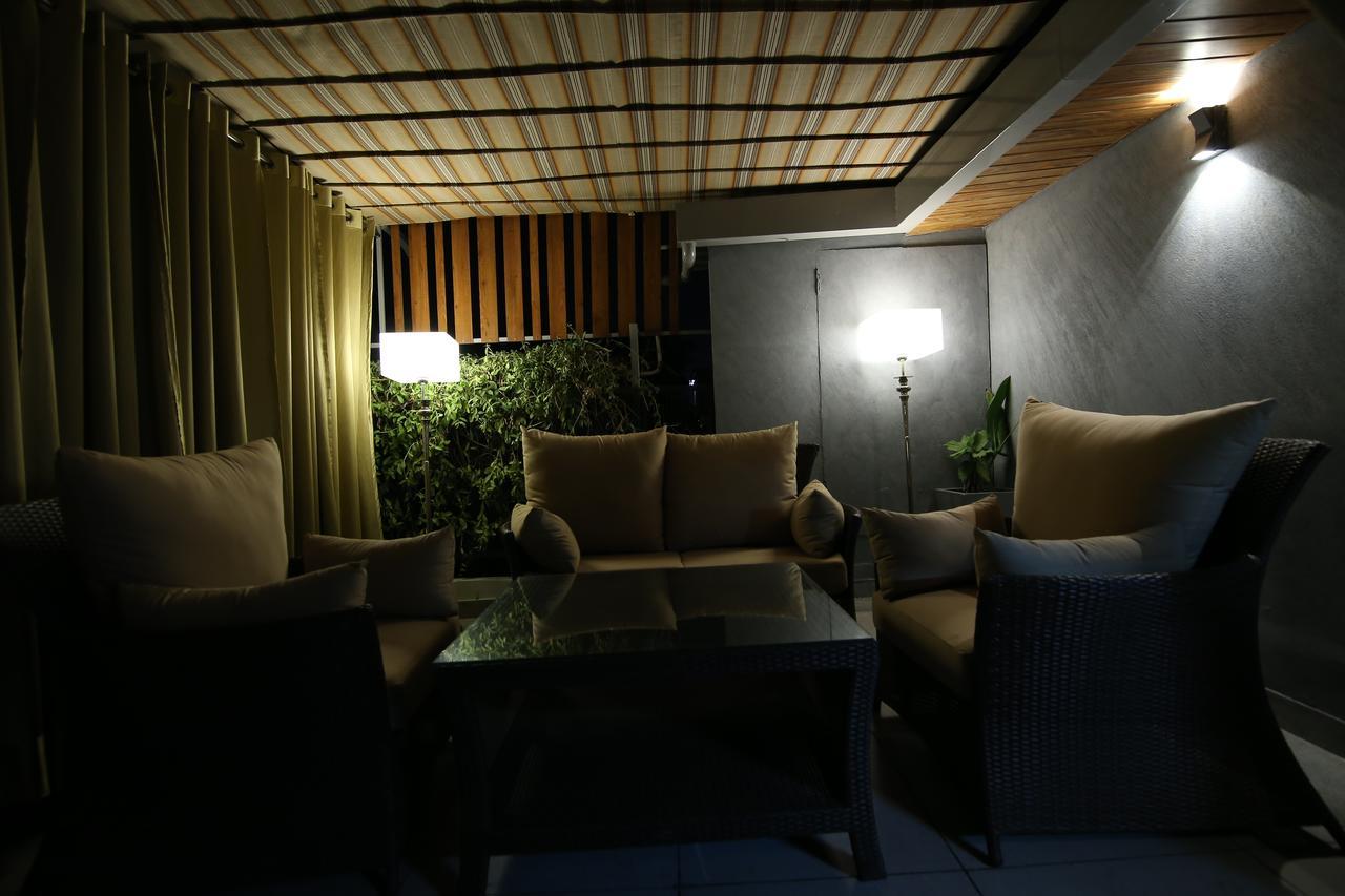 Hotel City Heart Premium Chandīgarh Zewnętrze zdjęcie
