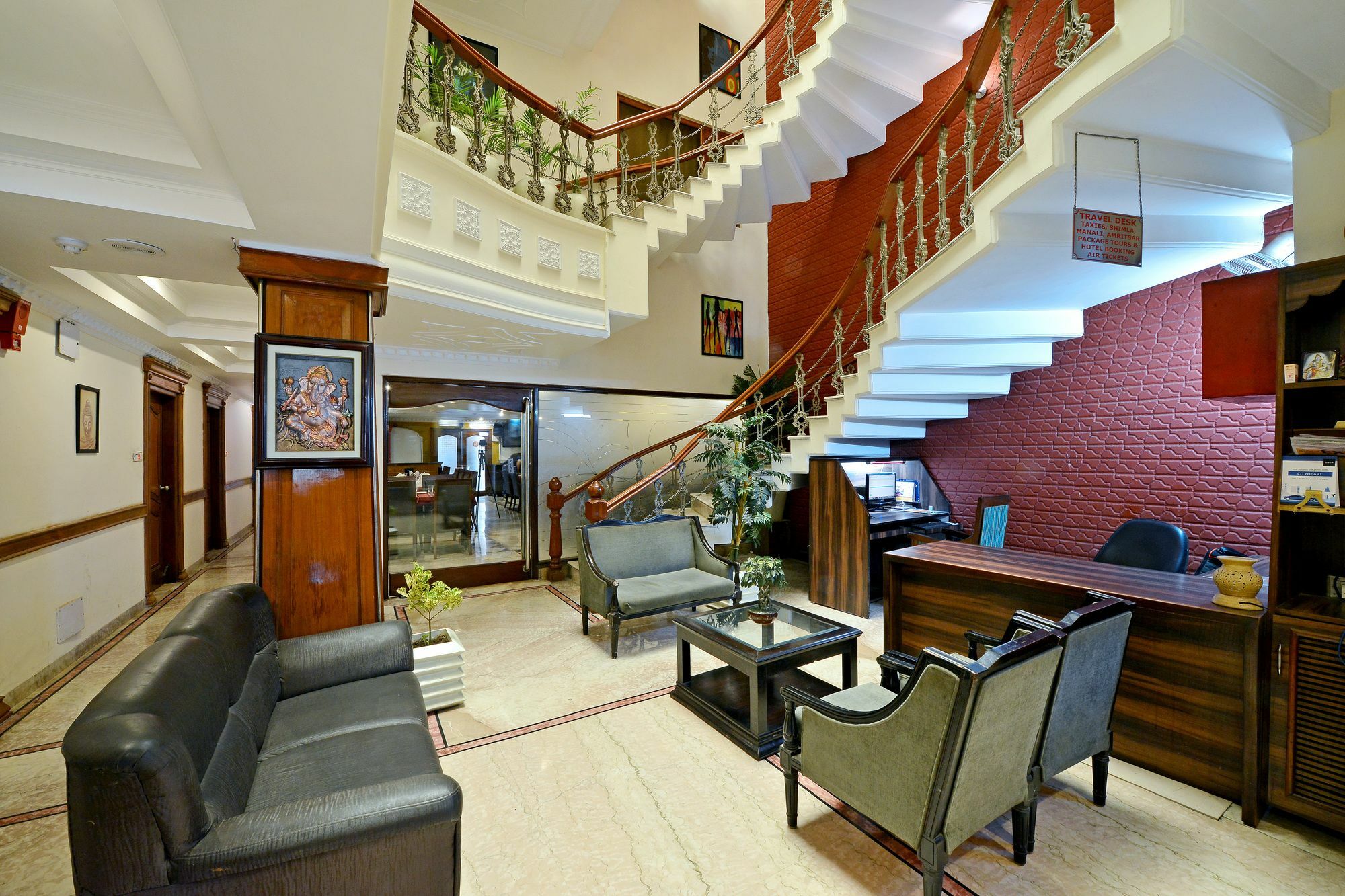 Hotel City Heart Premium Chandīgarh Zewnętrze zdjęcie