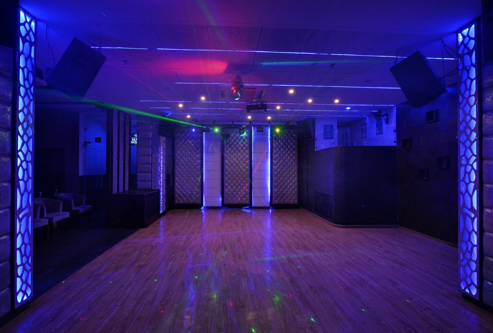Hotel City Heart Premium Chandīgarh Zewnętrze zdjęcie
